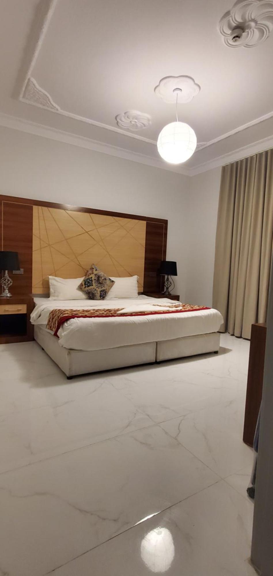 Rehana Al-Wurud Suites Khamis Mushait Exterior photo