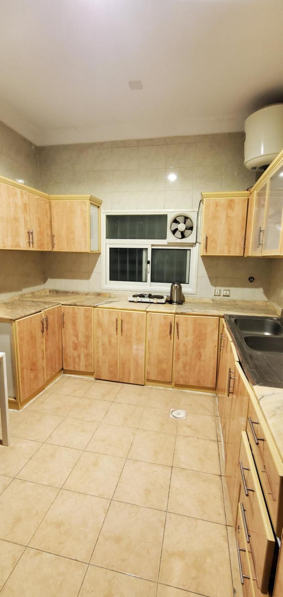 Rehana Al-Wurud Suites Khamis Mushait Exterior photo